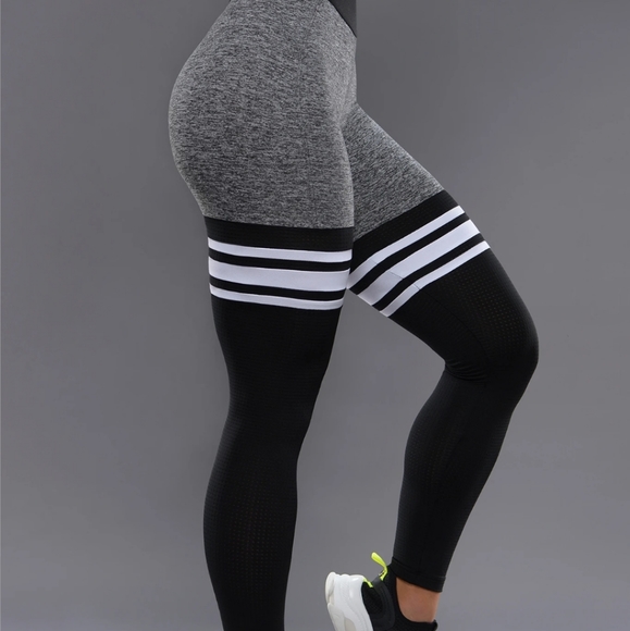 Bombshell legging - Picture 3 of 6